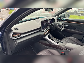 Used Cupra Terramar 2025 for sale - 76799045: Photo