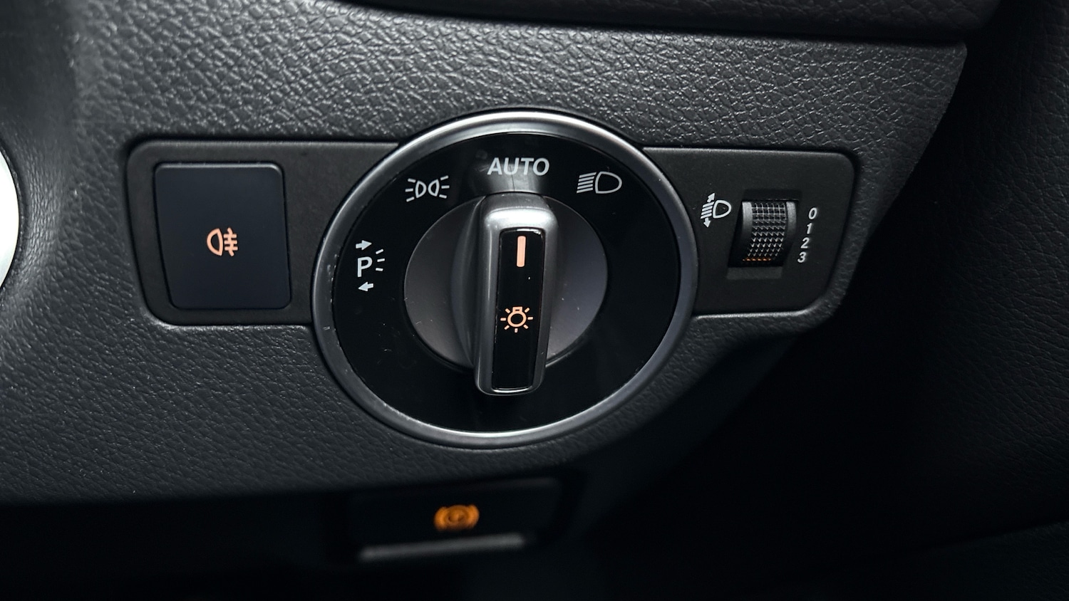 Used Mercedes-Benz CLA 2018 for sale - 77022739: Photo 24