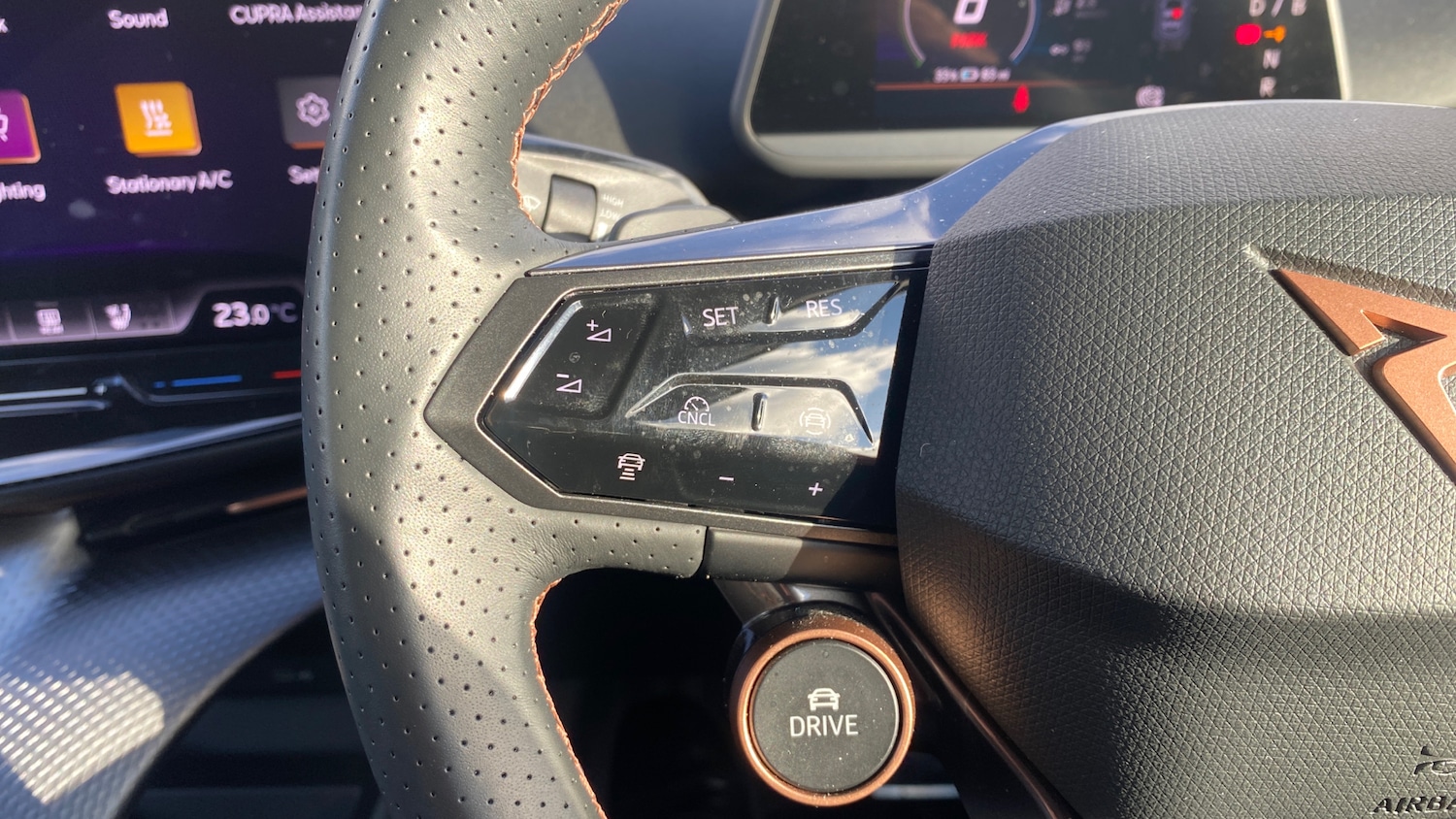 Used Cupra Tavascan 2025 for sale - 76792906: Photo 17