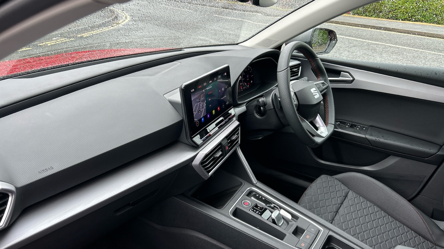 Used SEAT Leon 2025 for sale - 76882331: Photo 2