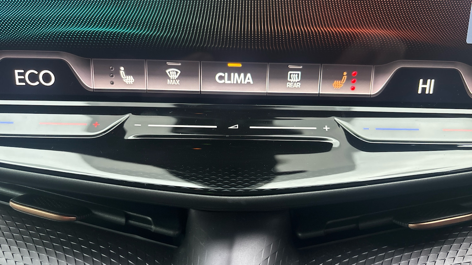 Used Cupra Tavascan 2025 for sale - 76611518: Photo 26