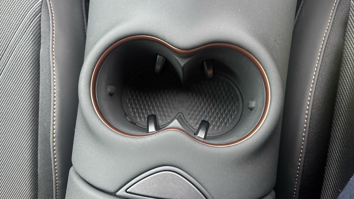 Used Cupra Tavascan 2025 for sale - 76611518: Photo 29