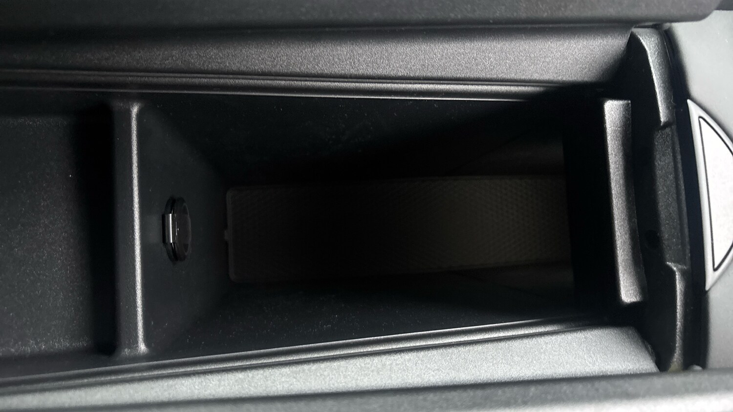 Used Cupra Tavascan 2025 for sale - 76611518: Photo 30