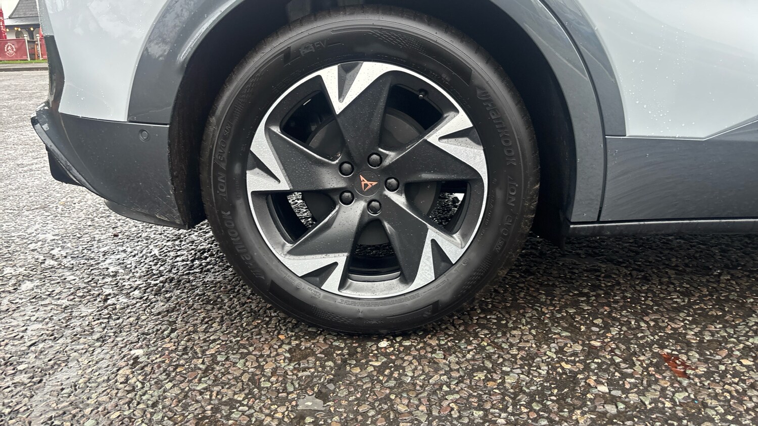 Used Cupra Tavascan 2025 for sale - 76611518: Photo 36