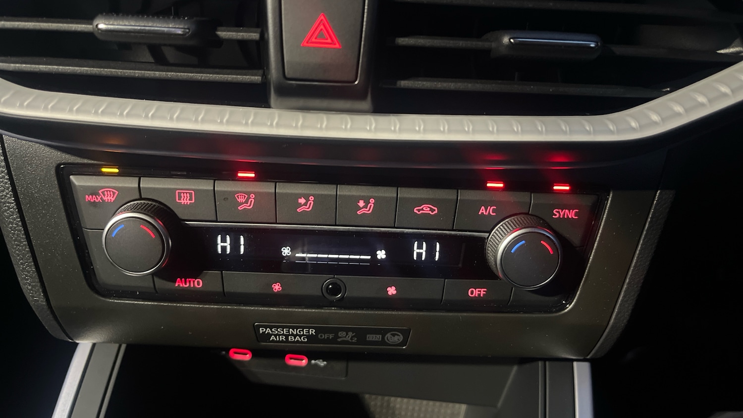 Used SEAT Arona 2025 for sale - 76835349: Photo 13