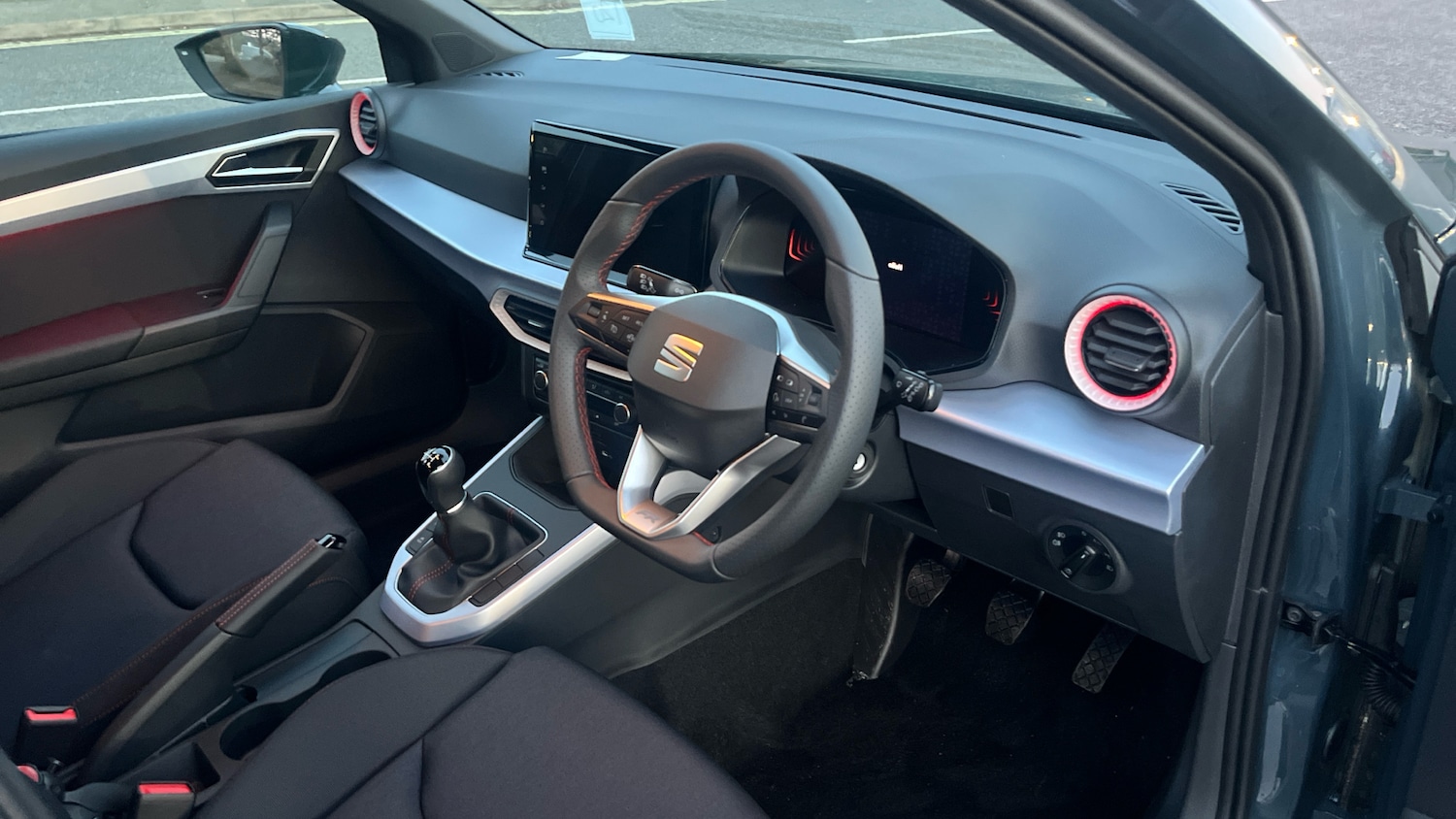 Used SEAT Arona 2025 for sale - 76835349: Photo 6