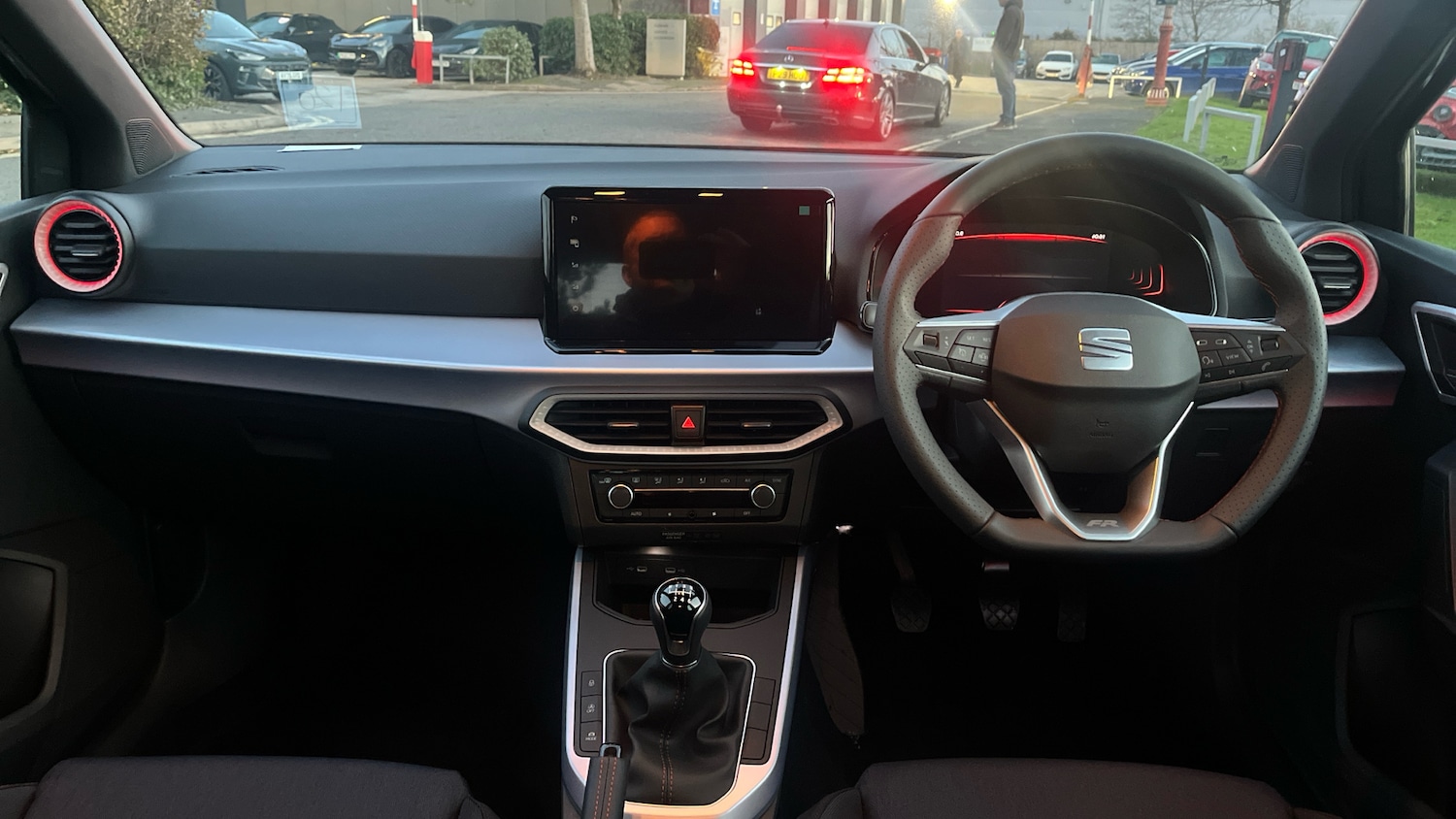 Used SEAT Arona 2025 for sale - 76835349: Photo 9