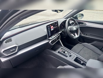 Used SEAT Leon 2026 for sale - 78459348: Photo