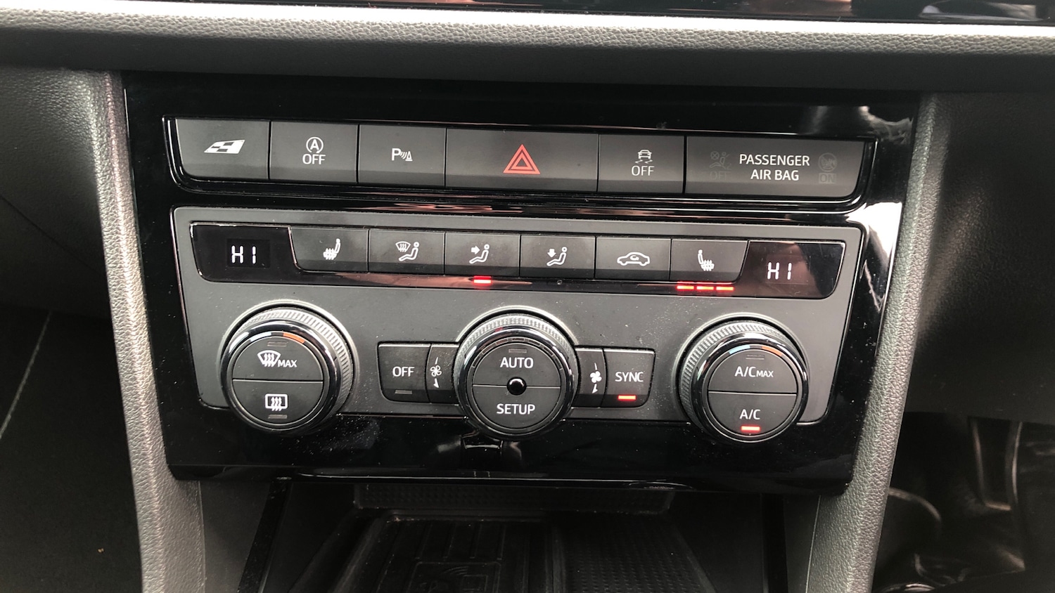 Used SEAT Leon 2020 for sale - 77921195: Photo 13