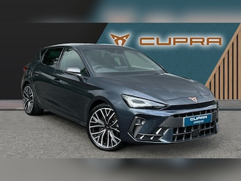 2025 (25) - 1.5 eHybrid 272 VZ2 5dr DSG Hatchback