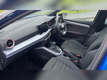 Used SEAT Arona 2025 for sale - 76835355: Photo