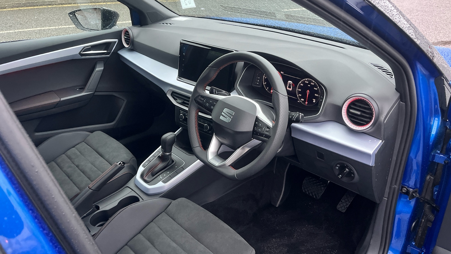 Used SEAT Arona 2025 for sale - 76835355: Photo 6