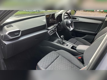 Used SEAT Leon 2025 for sale - 76302098: Photo
