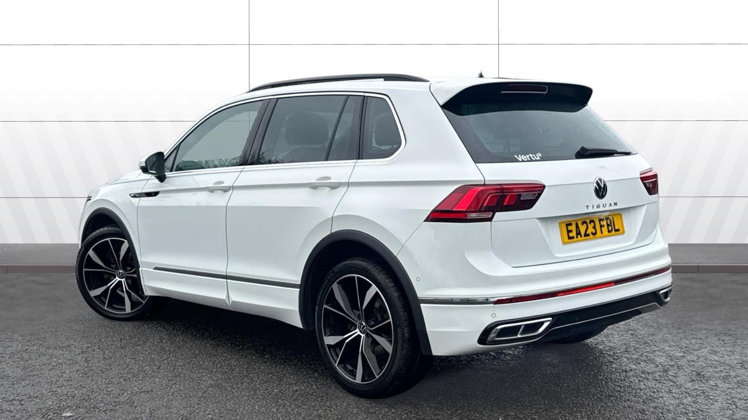 Used Volkswagen Tiguan 2023 for sale - 77446182: Photo 2