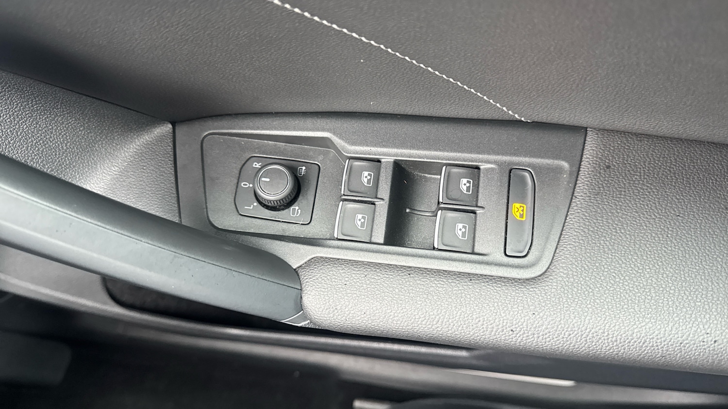 Used Volkswagen Tiguan 2023 for sale - 77446182: Photo 33