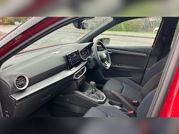 Used SEAT Arona 2025 for sale - 76792917: Photo