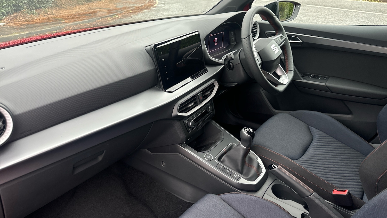 Used SEAT Arona 2025 for sale - 76792918: Photo 2