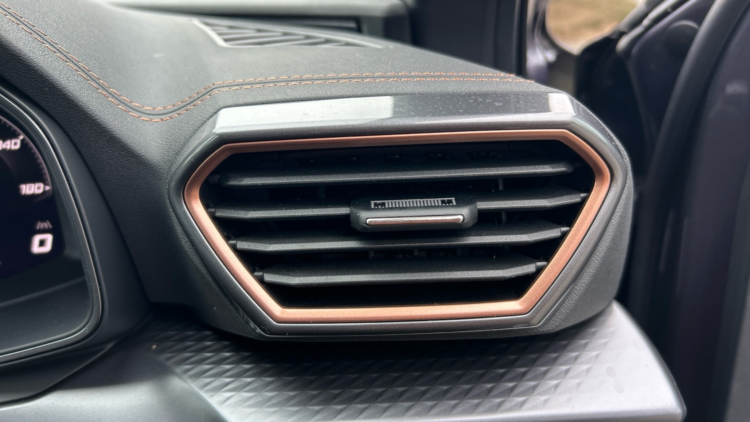 Used Cupra Formentor 2025 for sale - 77801888: Photo 34