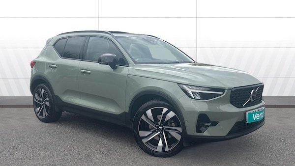 Used Volvo XC40 2023 for sale - 76231592: Photo 1