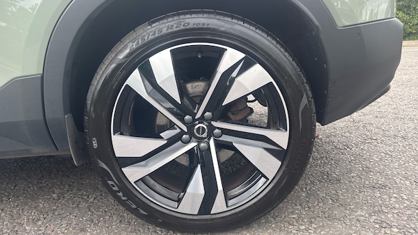 Used Volvo XC40 2023 for sale - 76231592: Photo 24