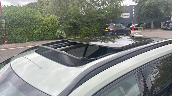 Used Volvo XC40 2023 for sale - 76231592: Photo 25