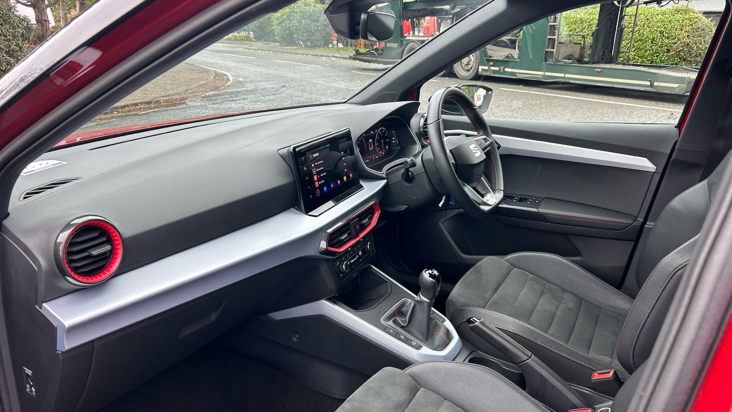 Used SEAT Arona 2023 for sale - 76736372: Photo 2