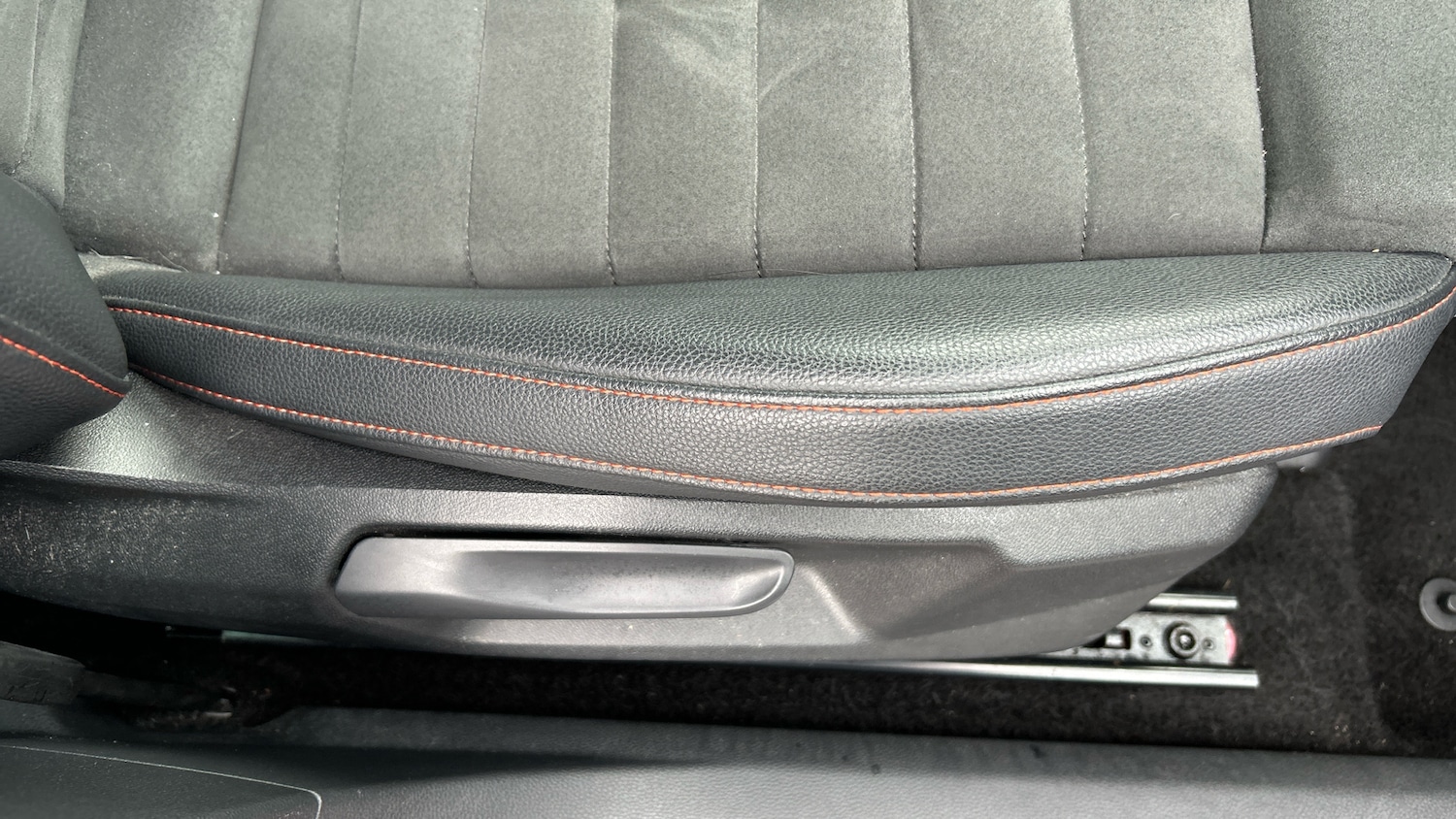 Used SEAT Arona 2023 for sale - 76736372: Photo 27