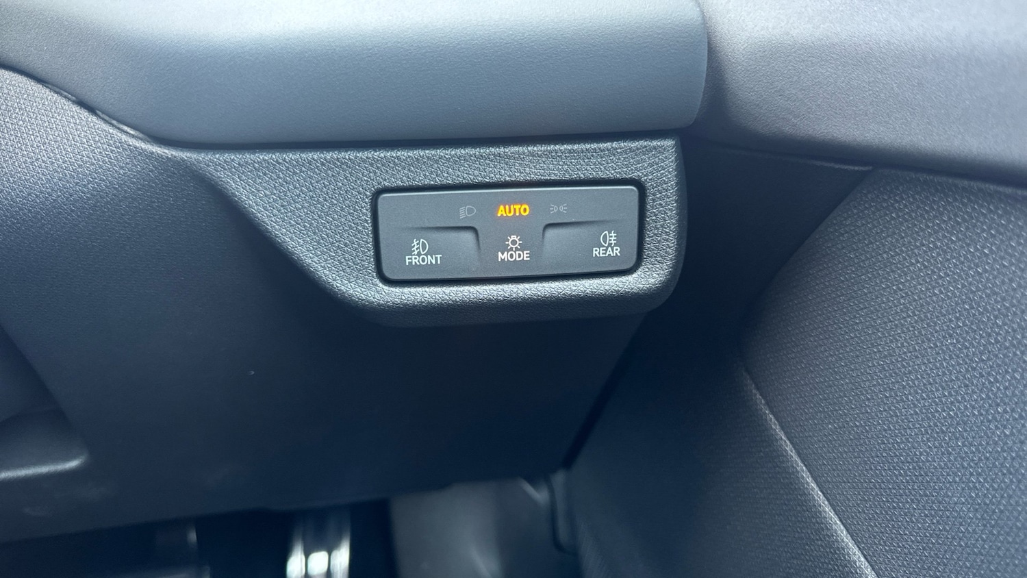 Vehicle 33