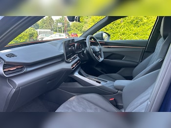 Used Cupra Terramar 2025 for sale - 78734133: Photo