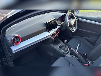 Used SEAT Ibiza 2025 for sale - 76835301: Photo