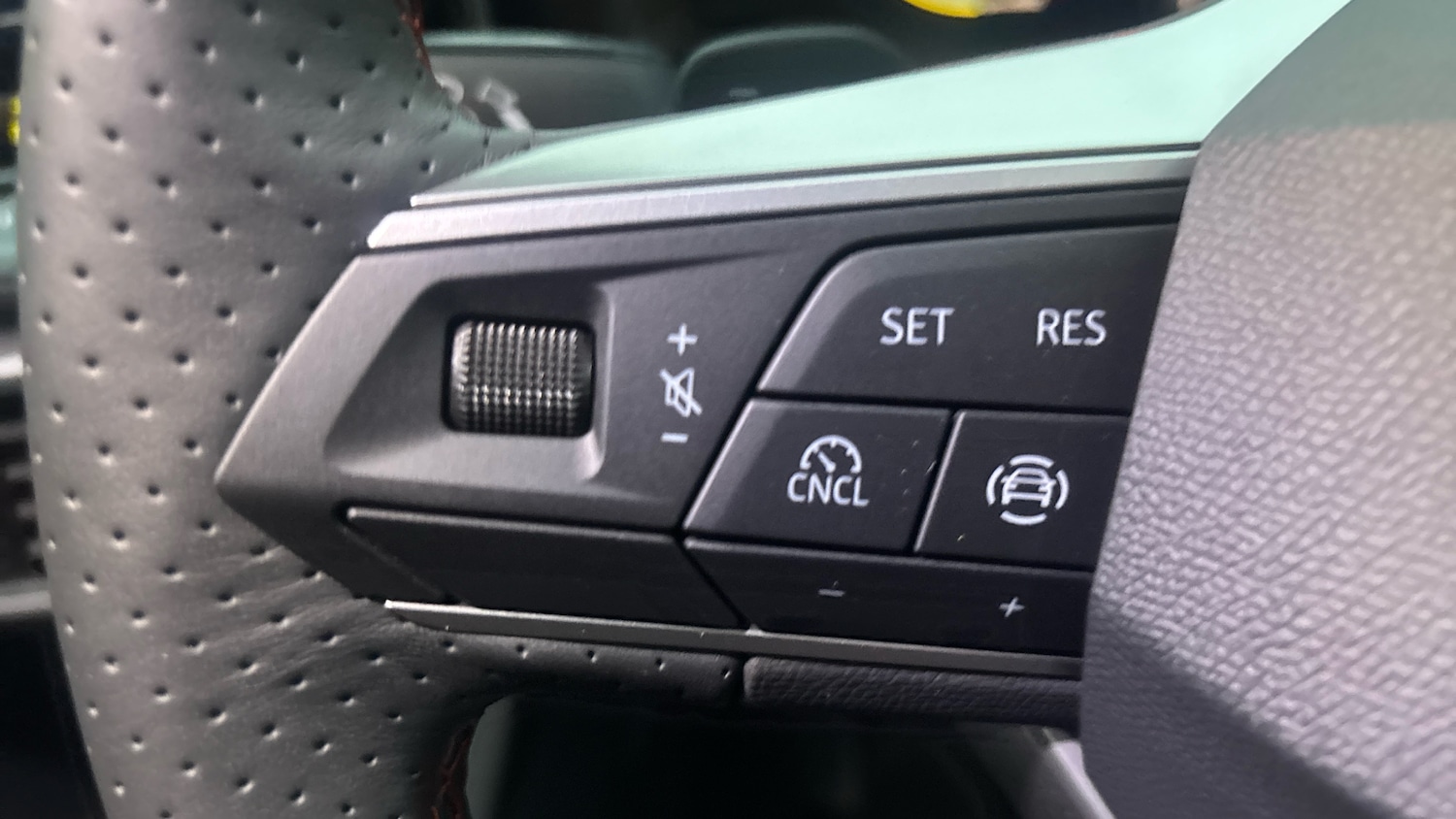 Used SEAT Leon 2025 for sale - 77541878: Photo 17