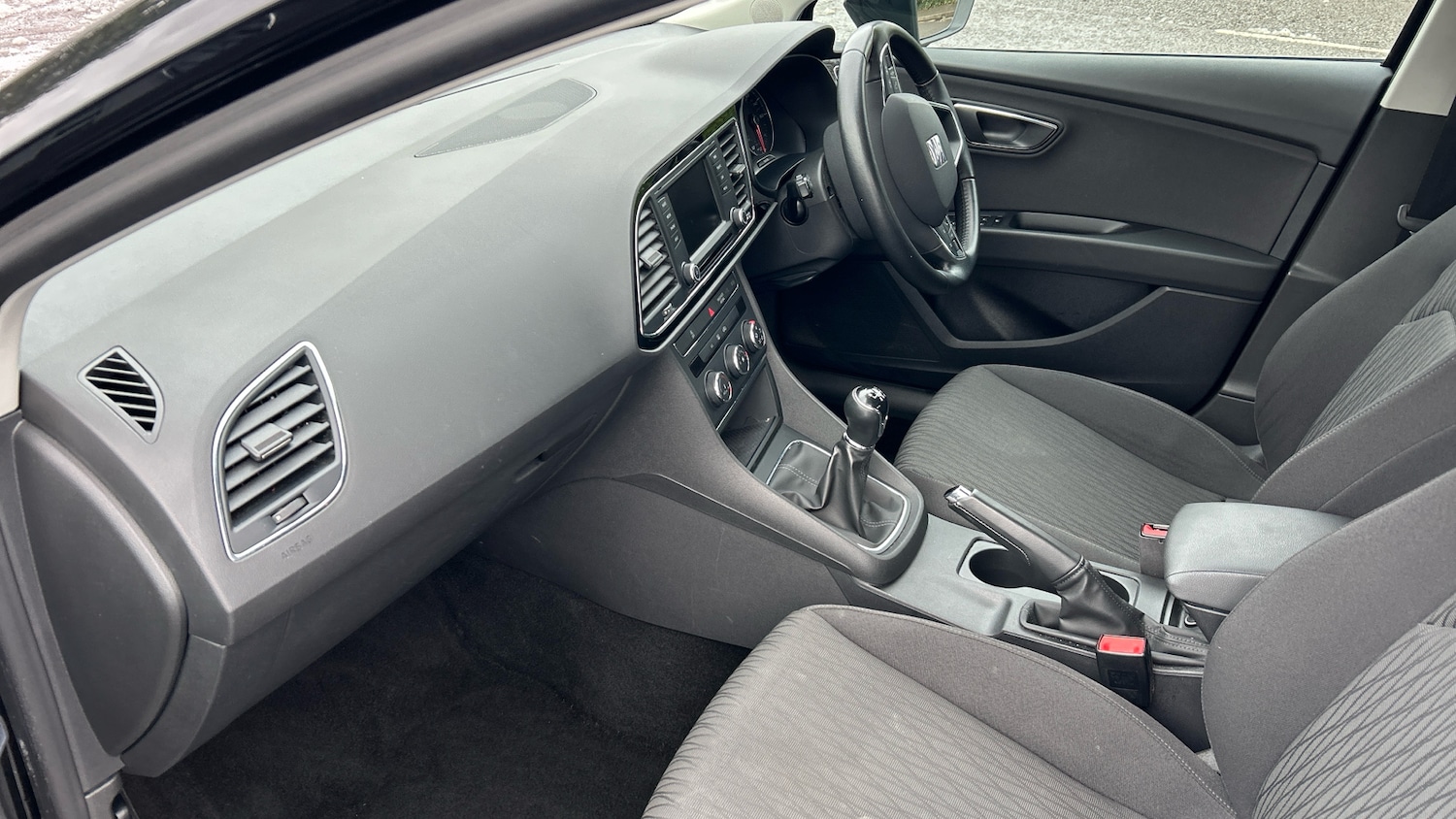 Used SEAT Leon 2015 for sale - 77184780: Photo 2