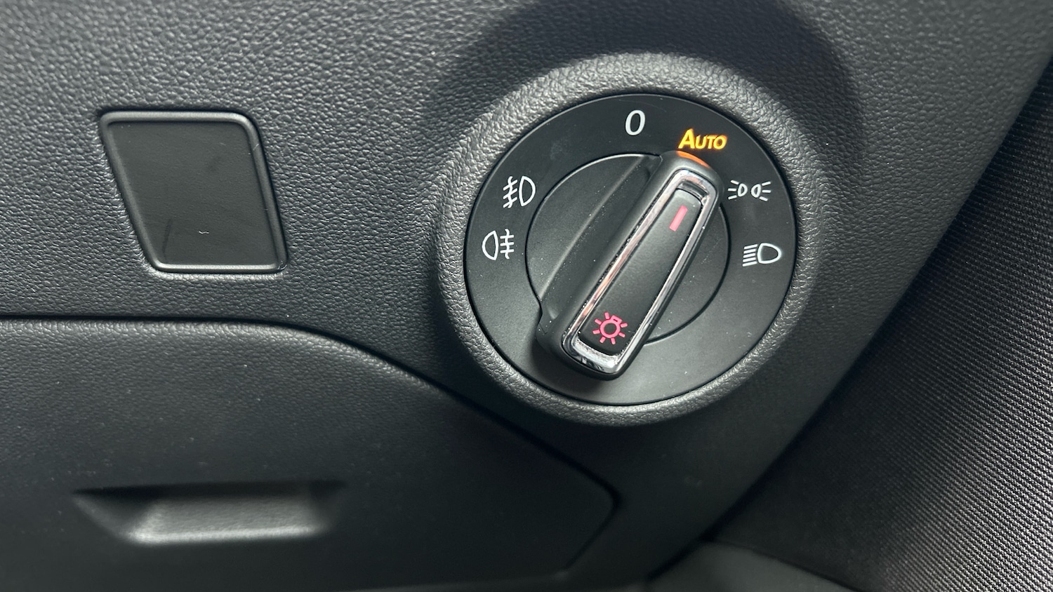 Used SEAT Leon 2015 for sale - 77184780: Photo 26