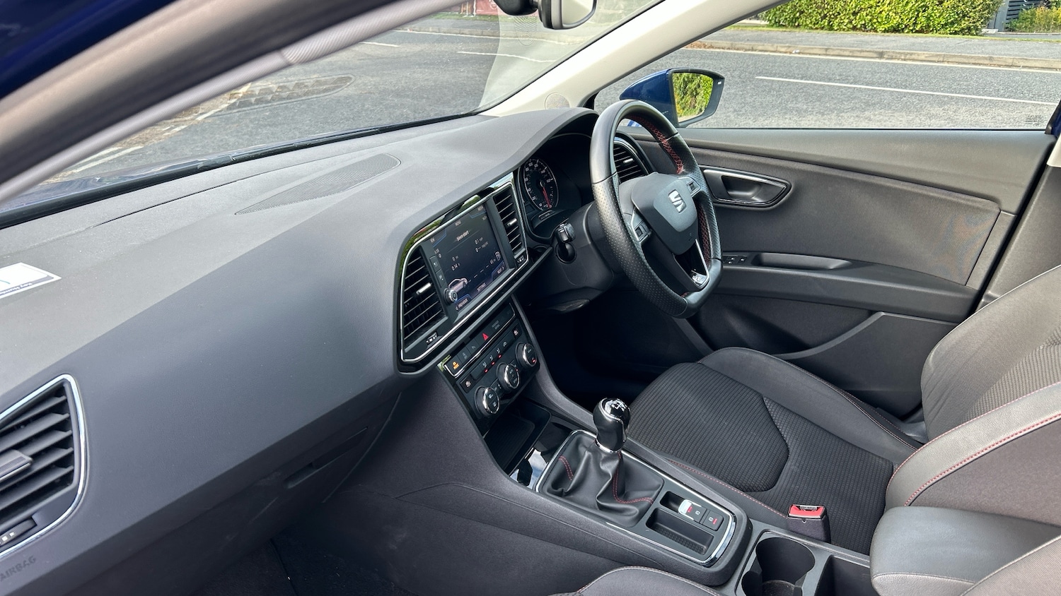 Used SEAT Leon 2018 for sale - 76144538: Photo 2
