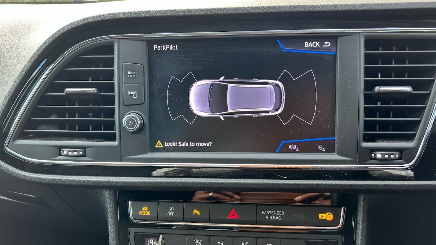 Used SEAT Leon 2018 for sale - 76144538: Photo 30