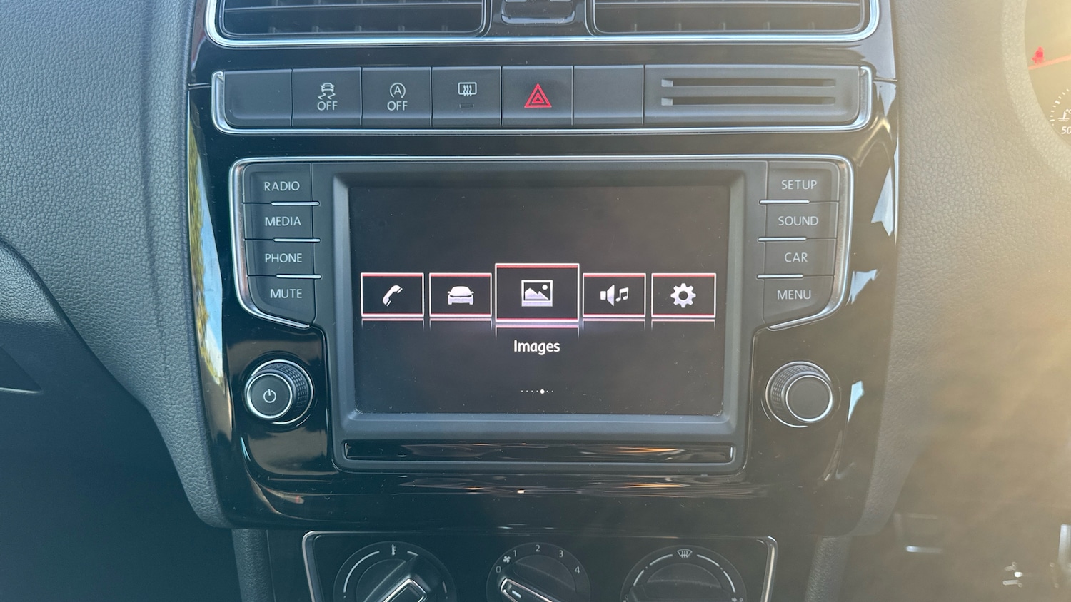 Used Volkswagen Polo 2017 for sale - 76414932: Photo 21