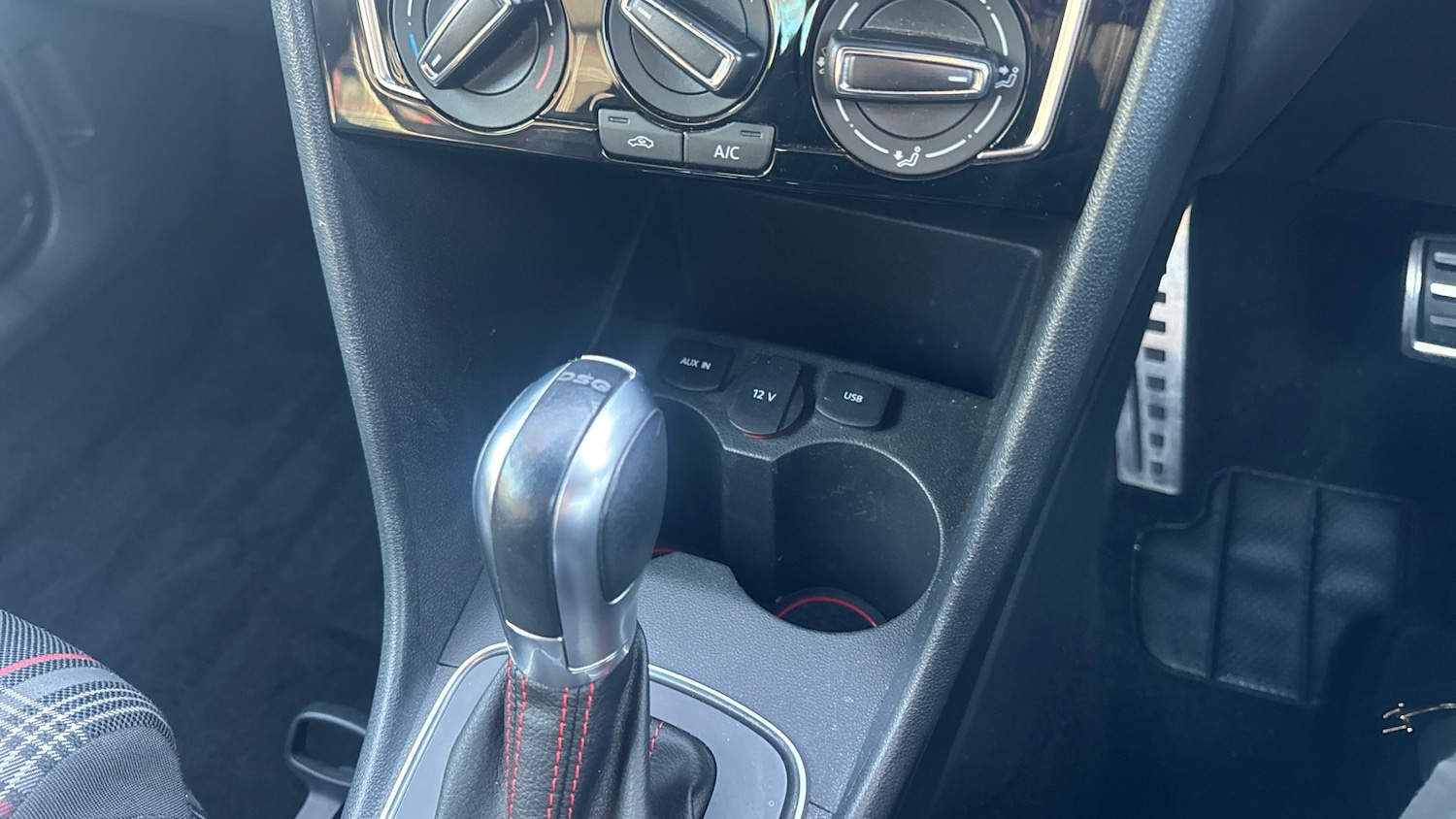 Used Volkswagen Polo 2017 for sale - 76414932: Photo 28