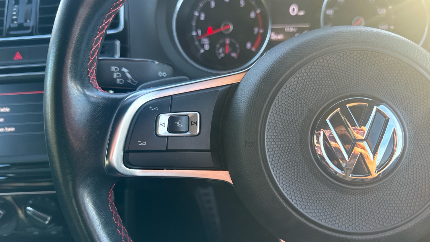 Used Volkswagen Polo 2017 for sale - 76414932: Photo 30