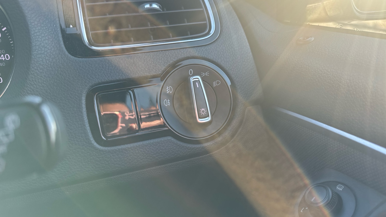 Used Volkswagen Polo 2017 for sale - 76414932: Photo 33