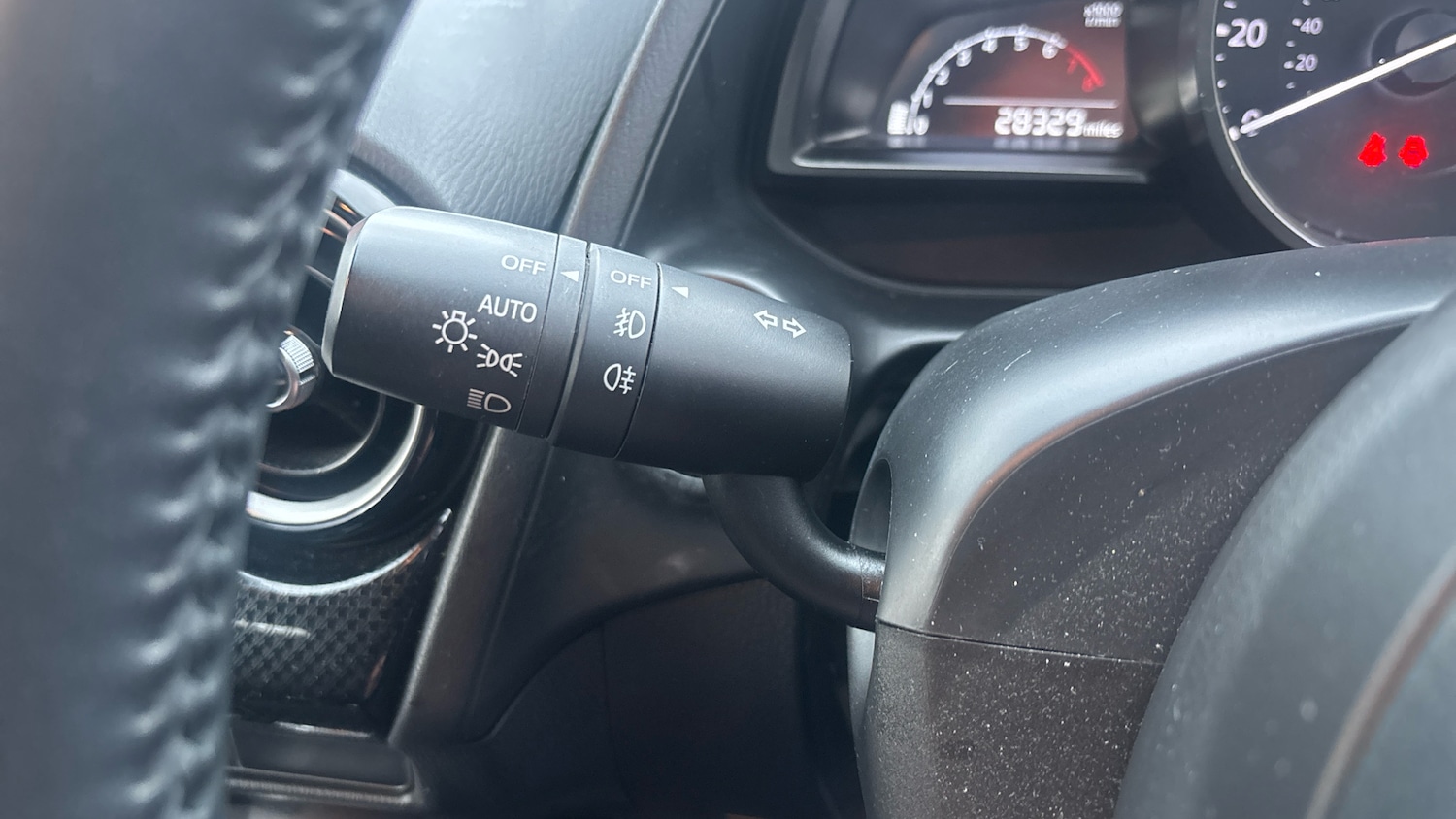 Used Mazda Mazda2 2018 for sale - 77871891: Photo 30