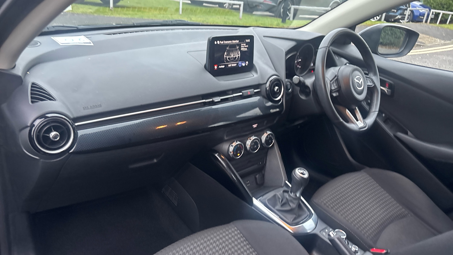Used Mazda Mazda2 2018 for sale - 77871891: Photo 9