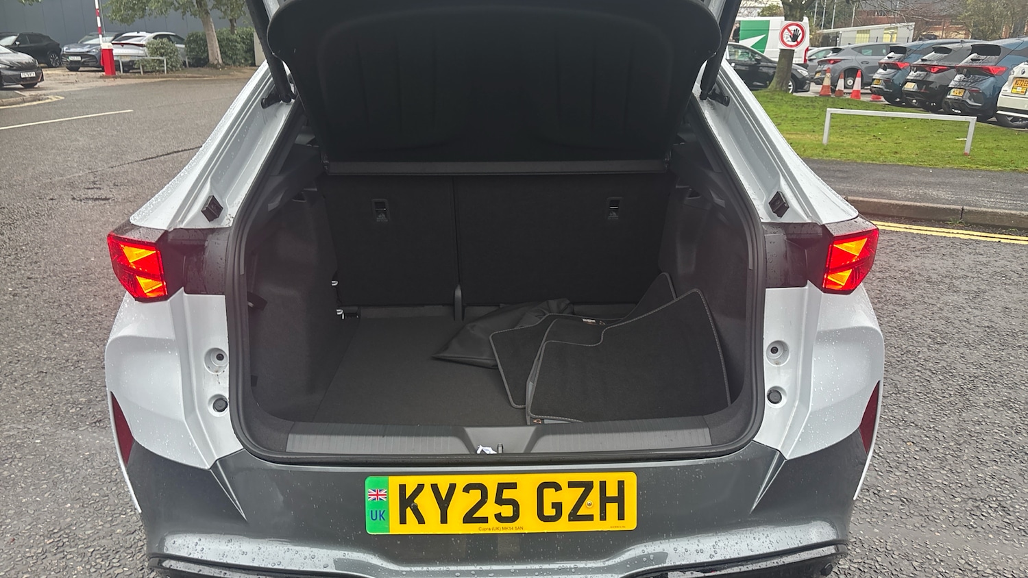 Used Cupra Tavascan 2025 for sale - 77296409: Photo 20