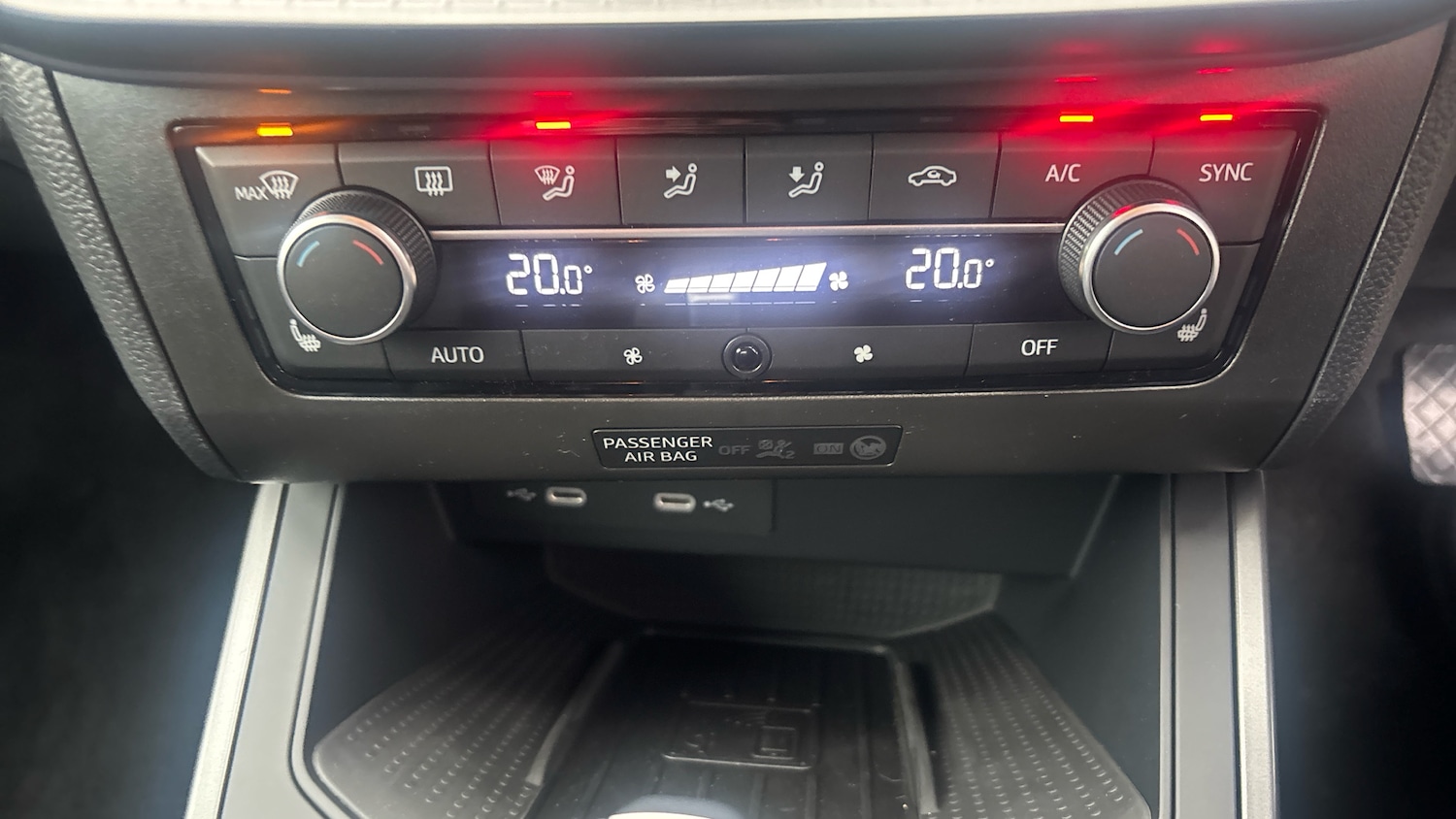 Used SEAT Arona 2025 for sale - 76792920: Photo 27