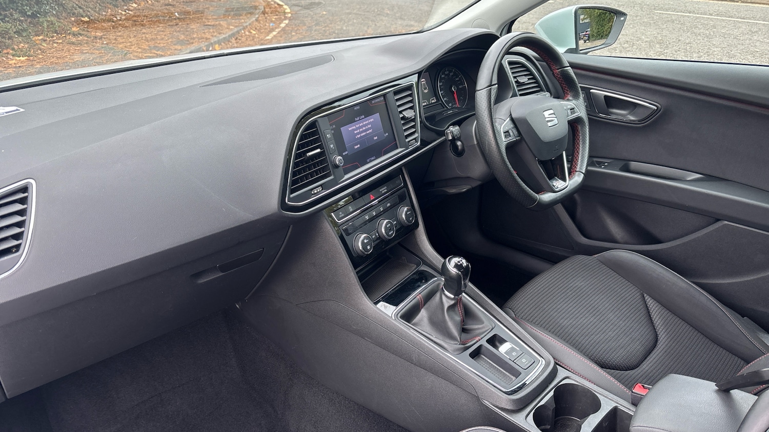 Used SEAT Leon 2017 for sale - 76451802: Photo 2