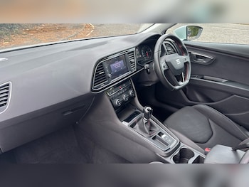 Used SEAT Leon 2017 for sale - 76451802: Photo