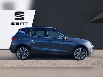 Used SEAT Arona 2023 for sale - 77999269: Photo