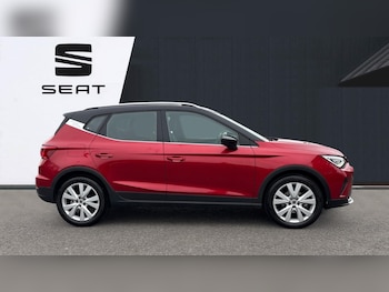 Used SEAT Arona 2023 for sale - 77763324: Photo