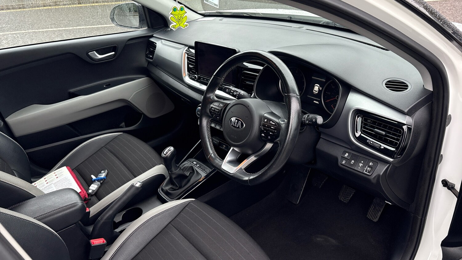 Used Kia Stonic 2020 for sale - 77567613: Photo 11