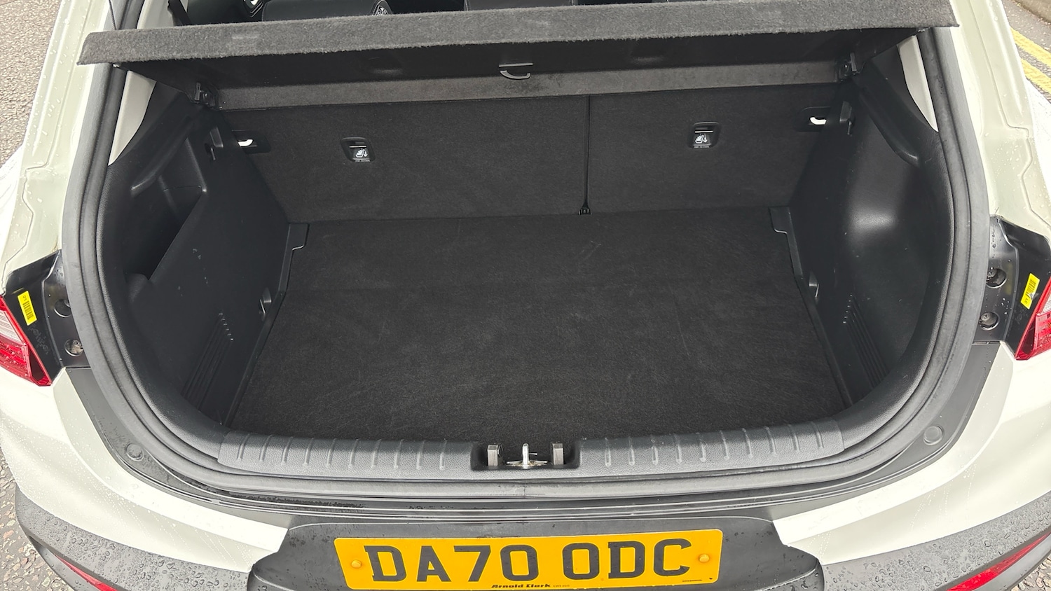 Used Kia Stonic 2020 for sale - 77567613: Photo 4