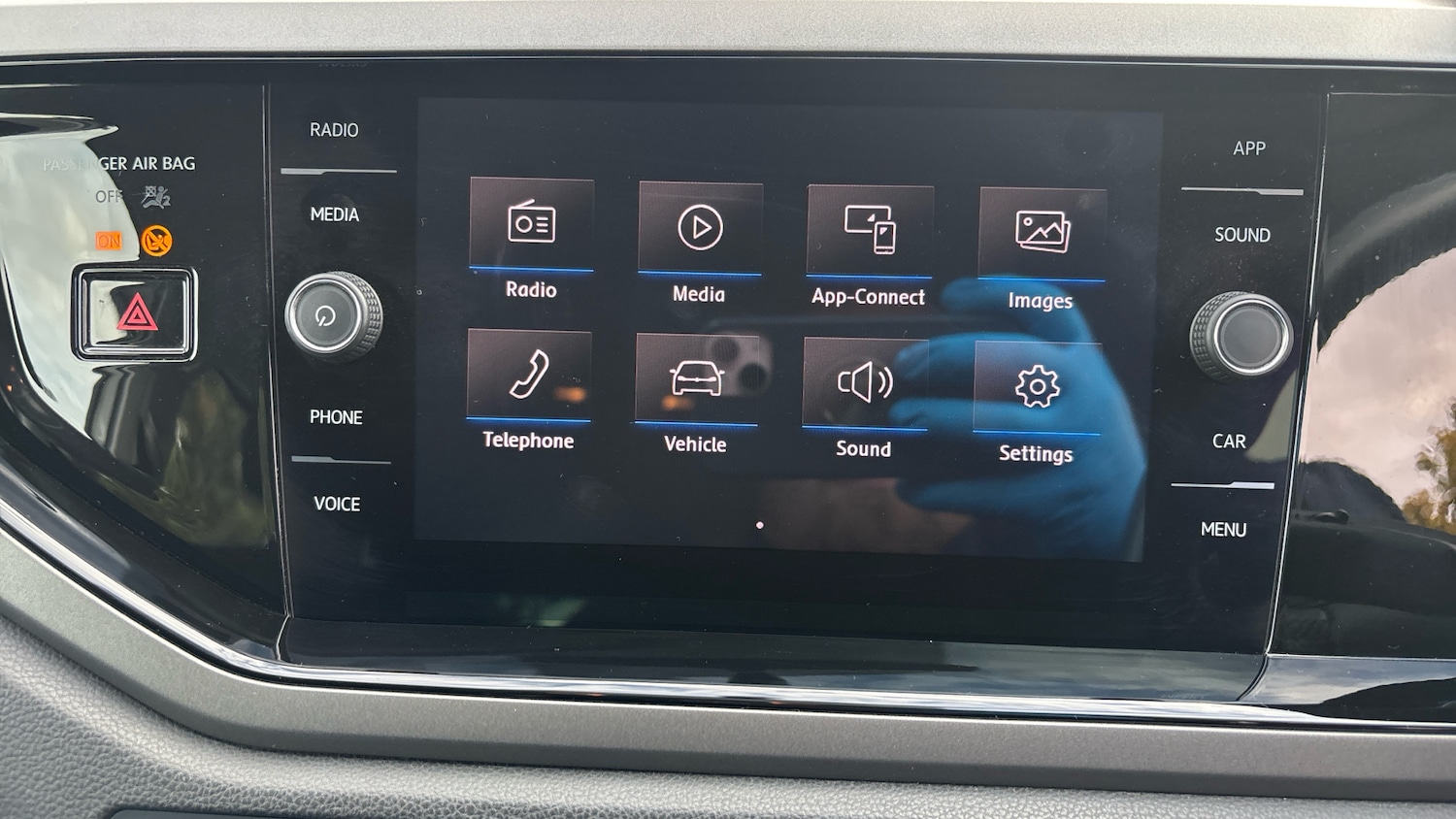 Used Volkswagen Polo 2018 for sale - 76374279: Photo 24